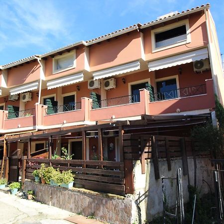Panos Apartments Benitses  Buitenkant foto