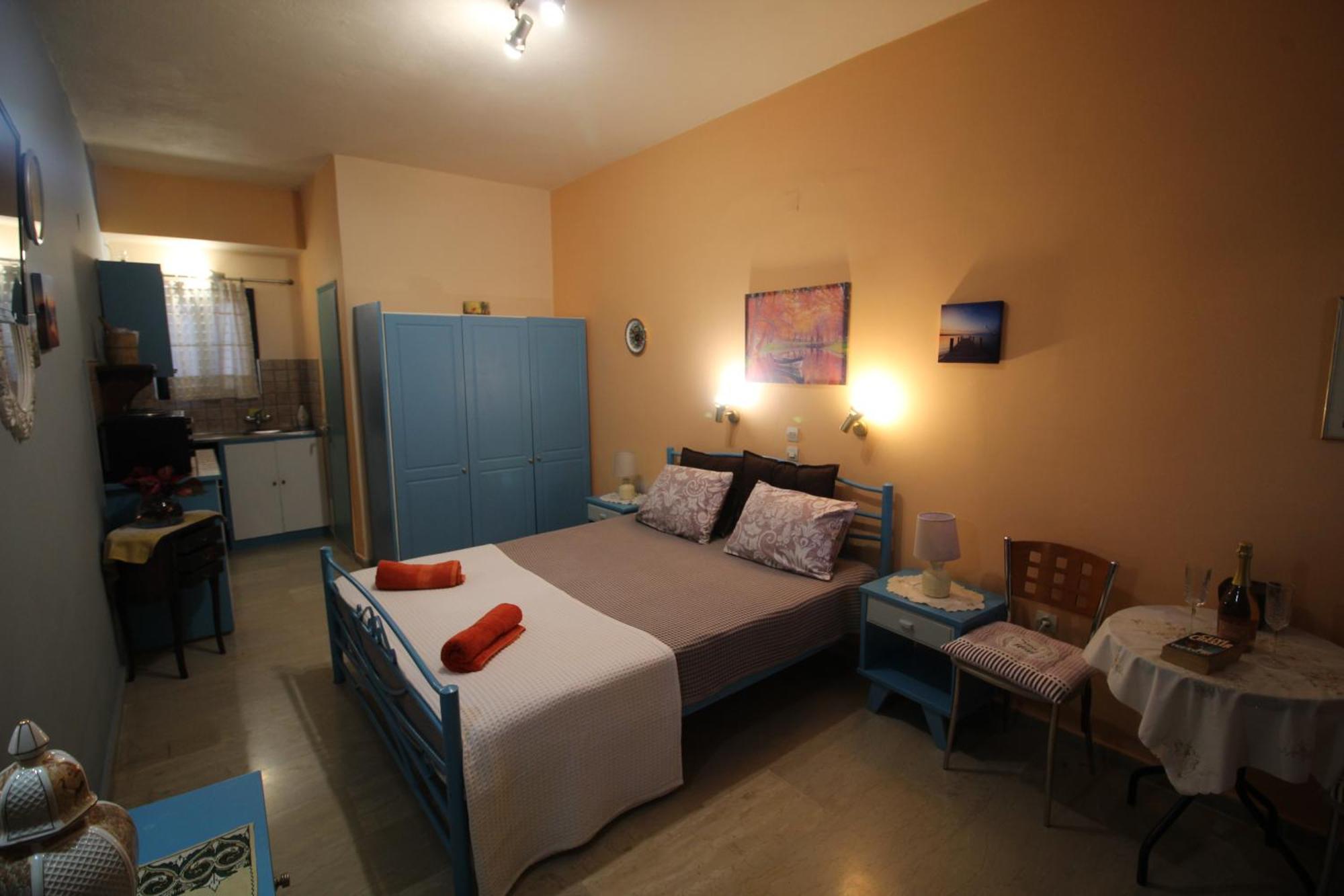 Panos Apartments Benitses  Buitenkant foto